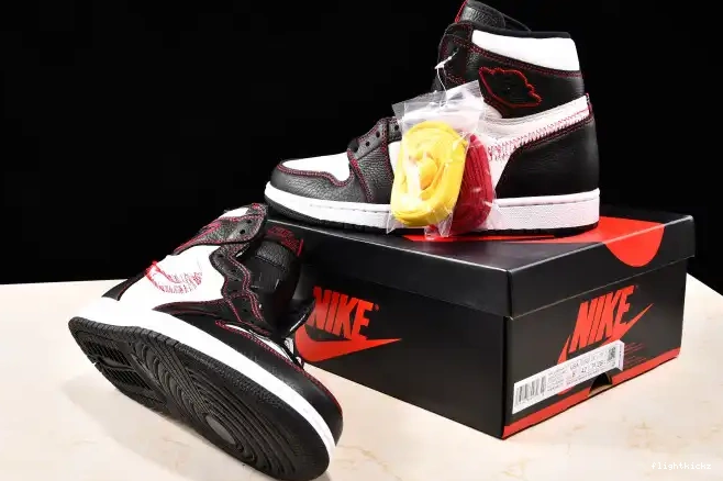 Air OG CD6579-071 Jordan 1 High Tour Yellow